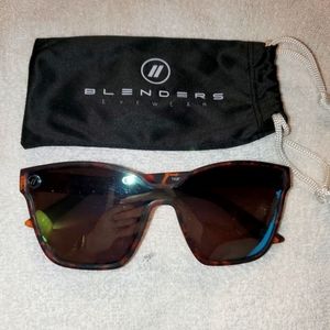 Blenders Sunglasses